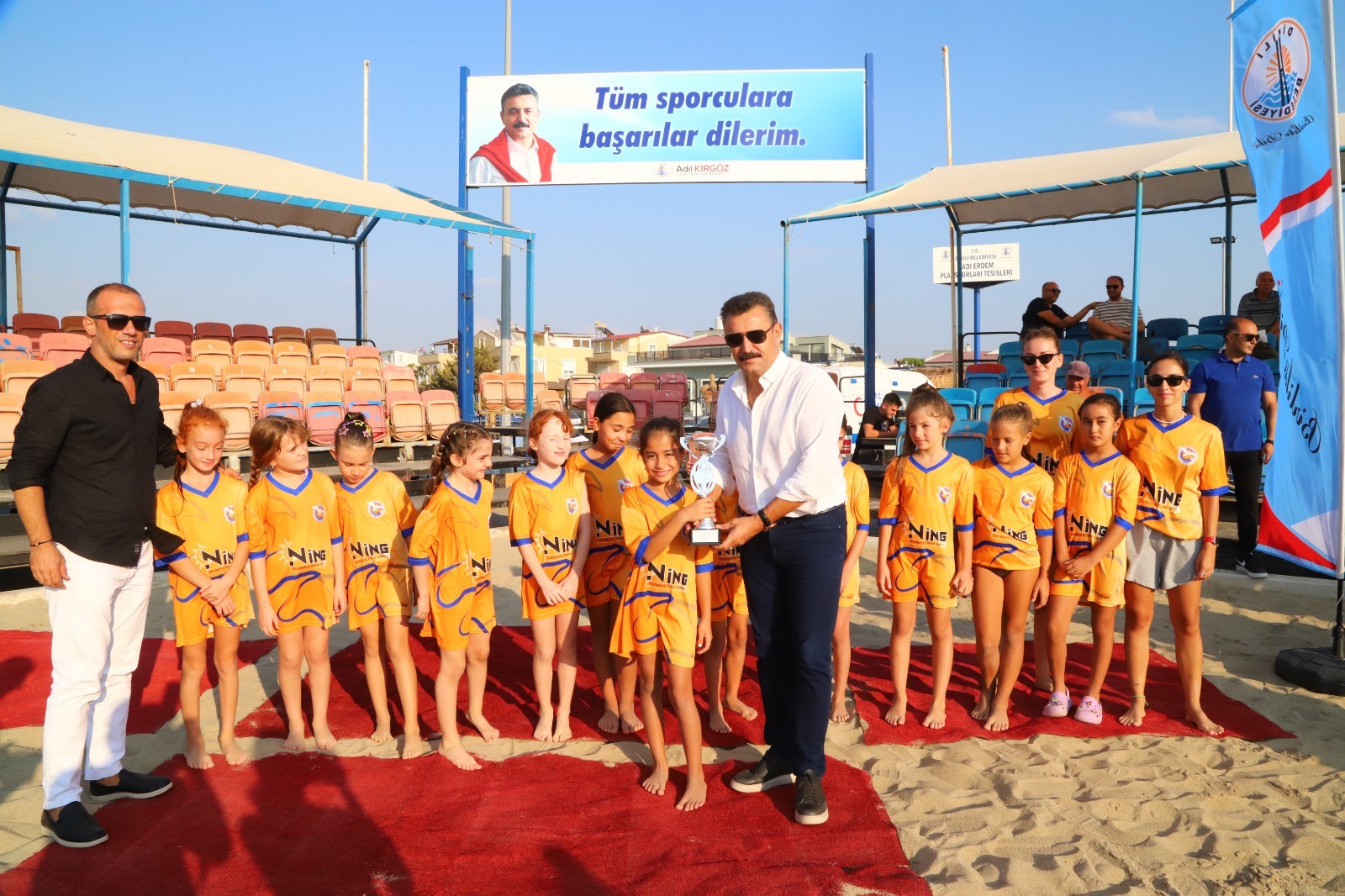 Dikili’de festival dolu dolu geçiyor