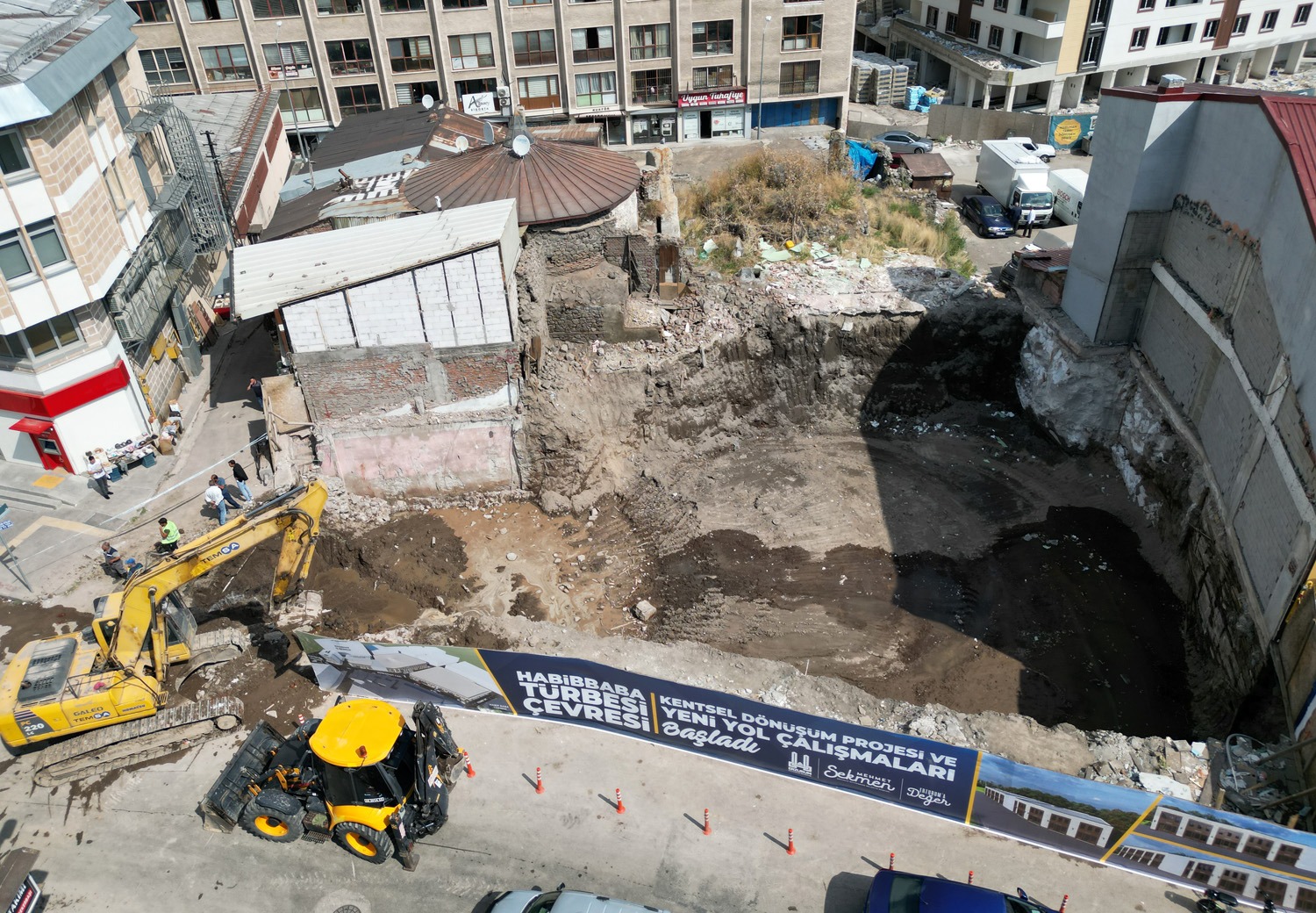 ERZURUM’DA HABİBBABA TÜRBESİ ÇEVRESİNDE KENTSEL DÖNÜŞÜM BAŞLADI