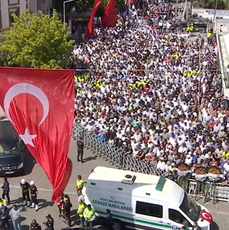 Ayşenur Ezgi Eygi, Memleketi Aydın Didim'de Son Yolculuğuna Uğurlanıyor