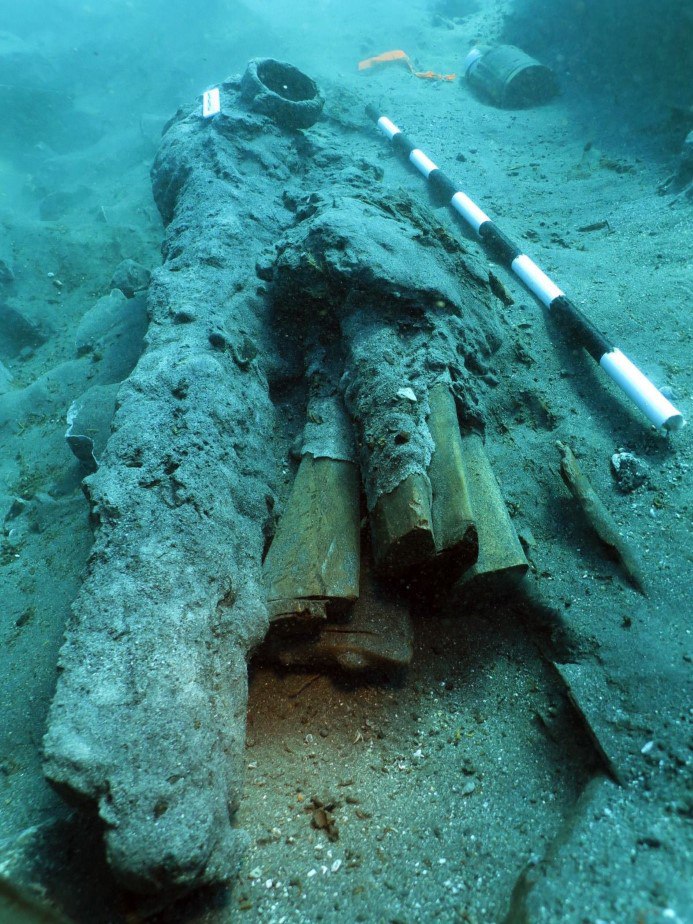 Muğla'da Osmanlı Batığında Yeniçeri Silahları Bulundu