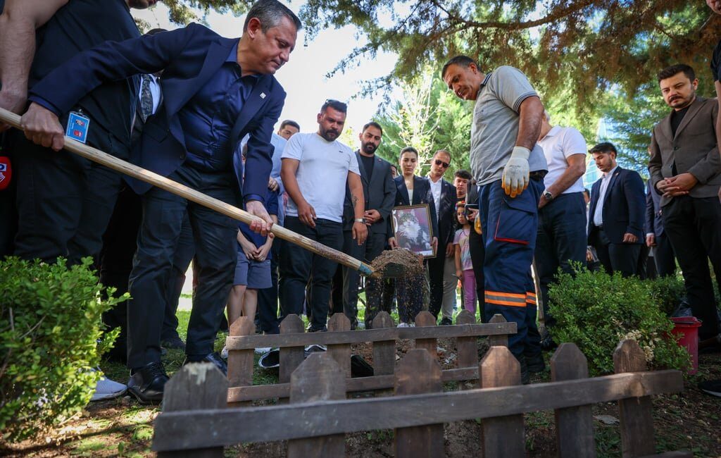 CHP’nin simgesi haline gelen