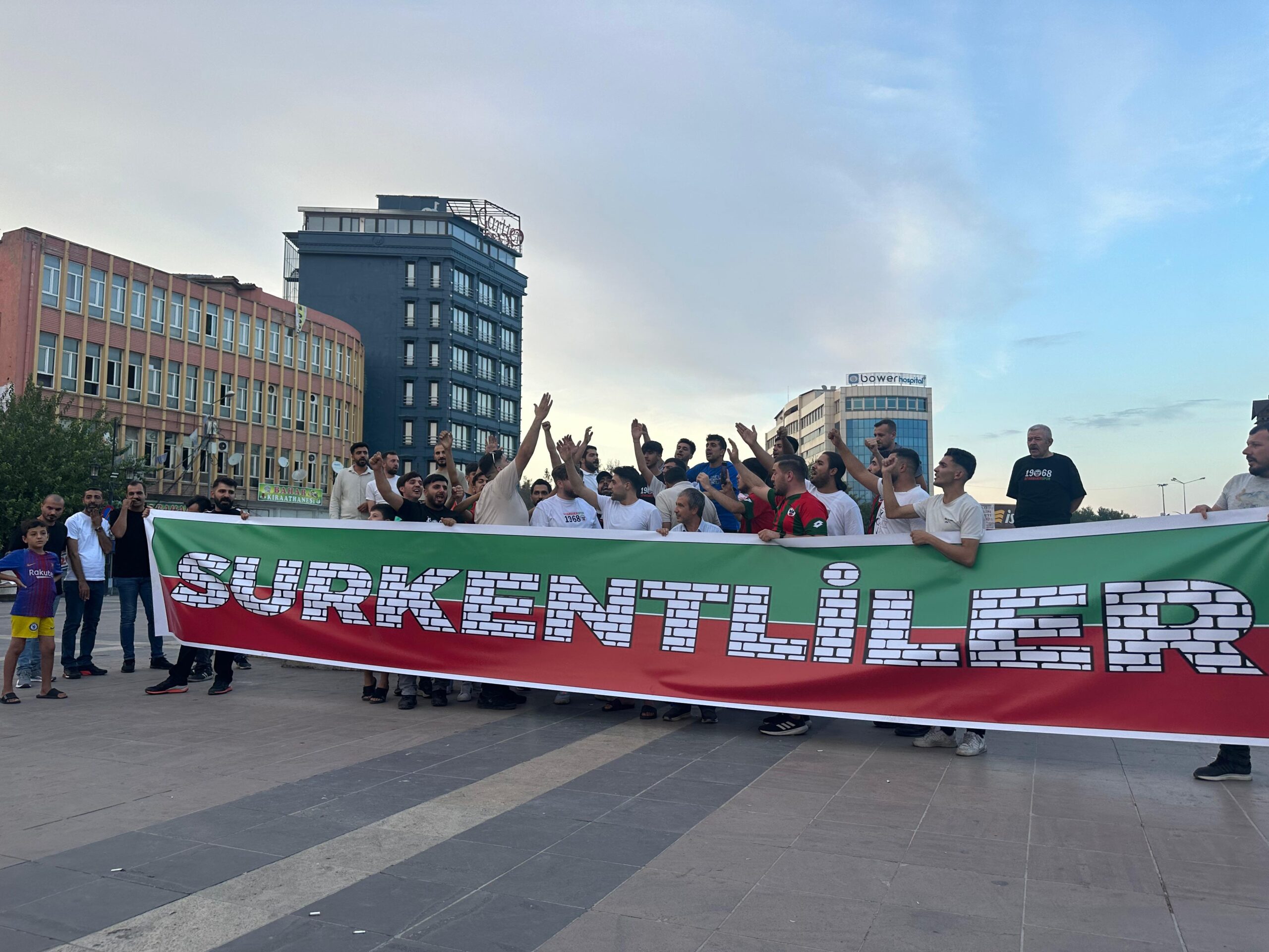 TARAFTARLARDAN "DİYARBAKIRSPOR İÇİN AYAĞA KALKIN " ÇAĞRISI