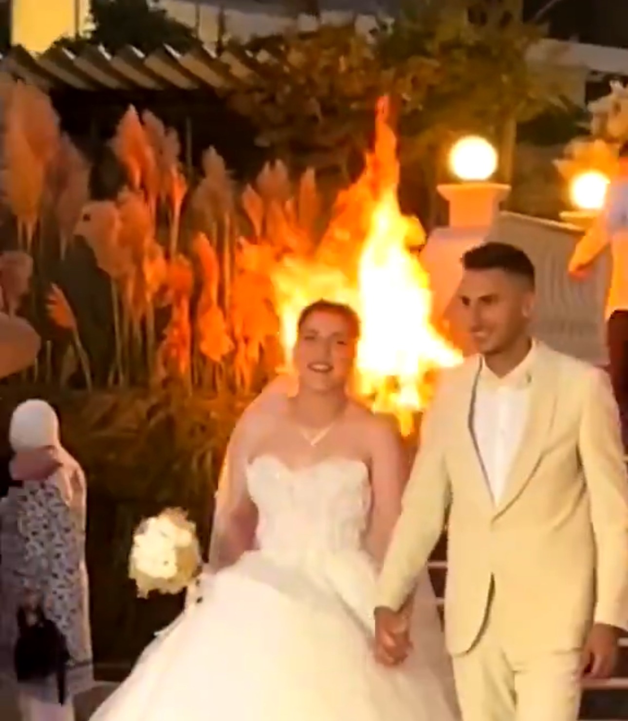 Gelin ve Damat Zor Anlar Yaşadı