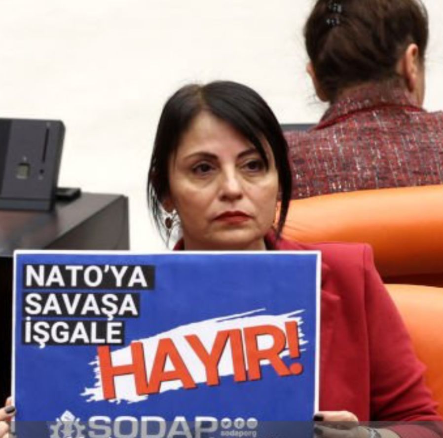 NATO Askerlerinin Haydarpaşa Limanına Ziyaretleri ve Bu Durumu Protesto Eden Y.S. İNCE'ye Açılan Disiplin Soruşturması Hk. S.Ö.