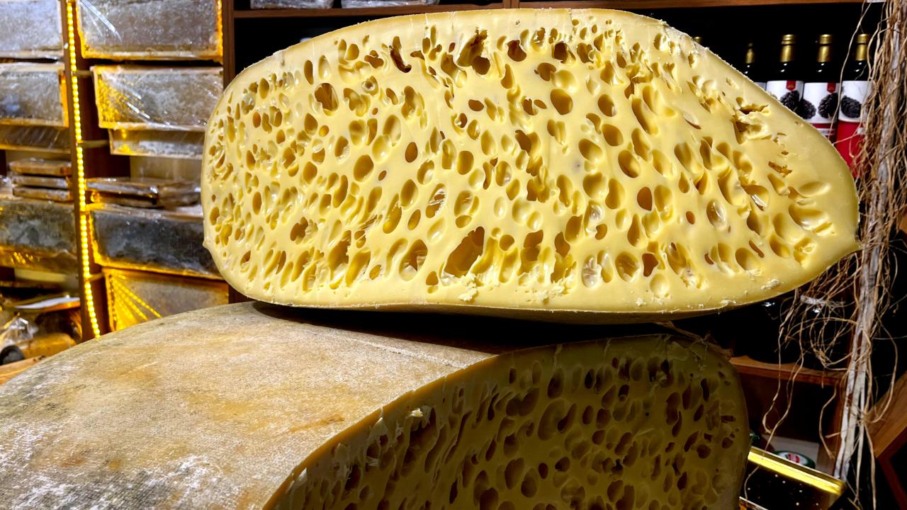 Kars'ın Gravyer Peyniri Coğrafi İşaretle Tescillendi