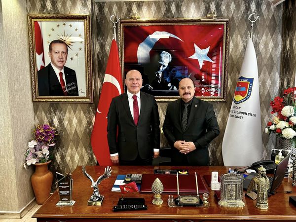 İçişleri Bakanlığı Hukuk Müşaviri Ayhan Özkan’dan Sincan Esnaf Odasına Ziyaret