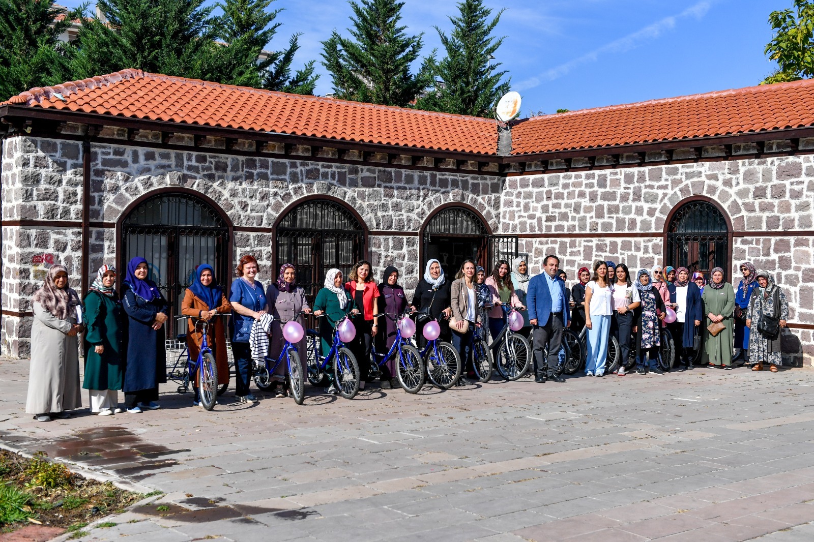 ALTINDAGLI KADINLARA FARKINDALIK SEMINERI 4