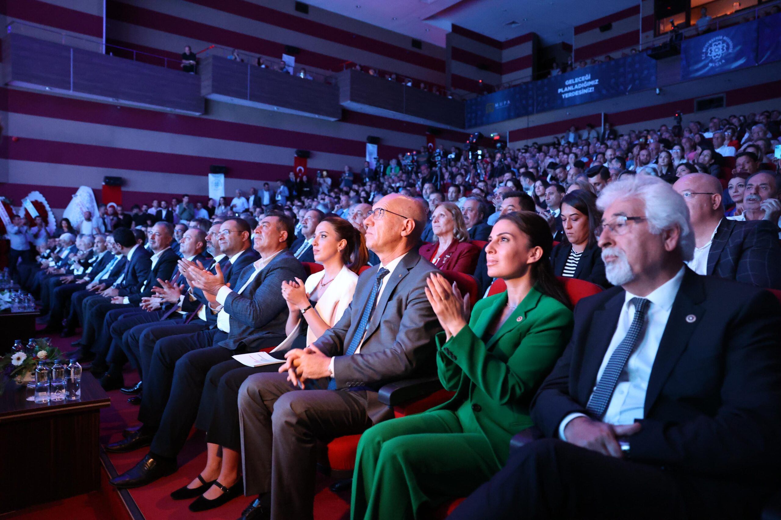 Baskan Aras Bu ulkede kadin cocuk sokak hayvani olmak zor 3 scaled