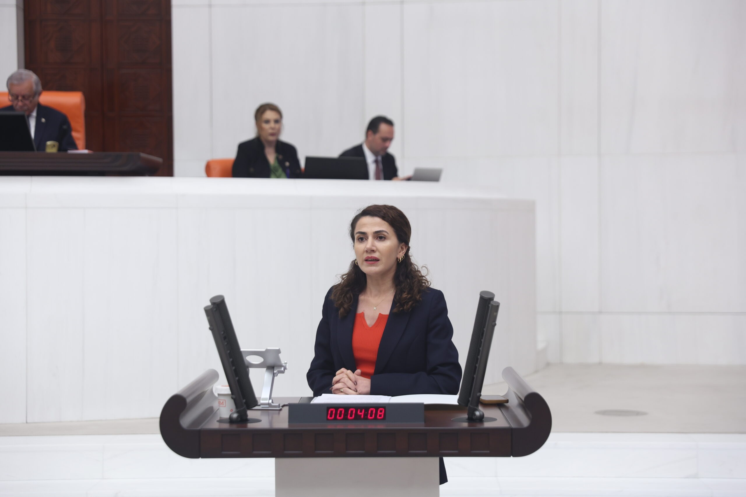 Ağız ve Diş teknisyenleri istihdamı