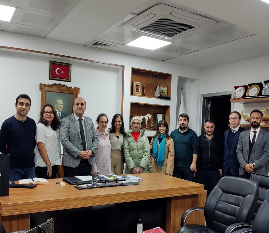 KASTAMONU EĞİTİM VE ARAŞTIMA HASTANESİ PSİKİYATRİ UZMANI DOKTORLARI İL SAĞLIK MÜDÜRÜ UZM. DR. ÇAĞDAŞ DERDİYOK ‘A ZİYARETLERİ