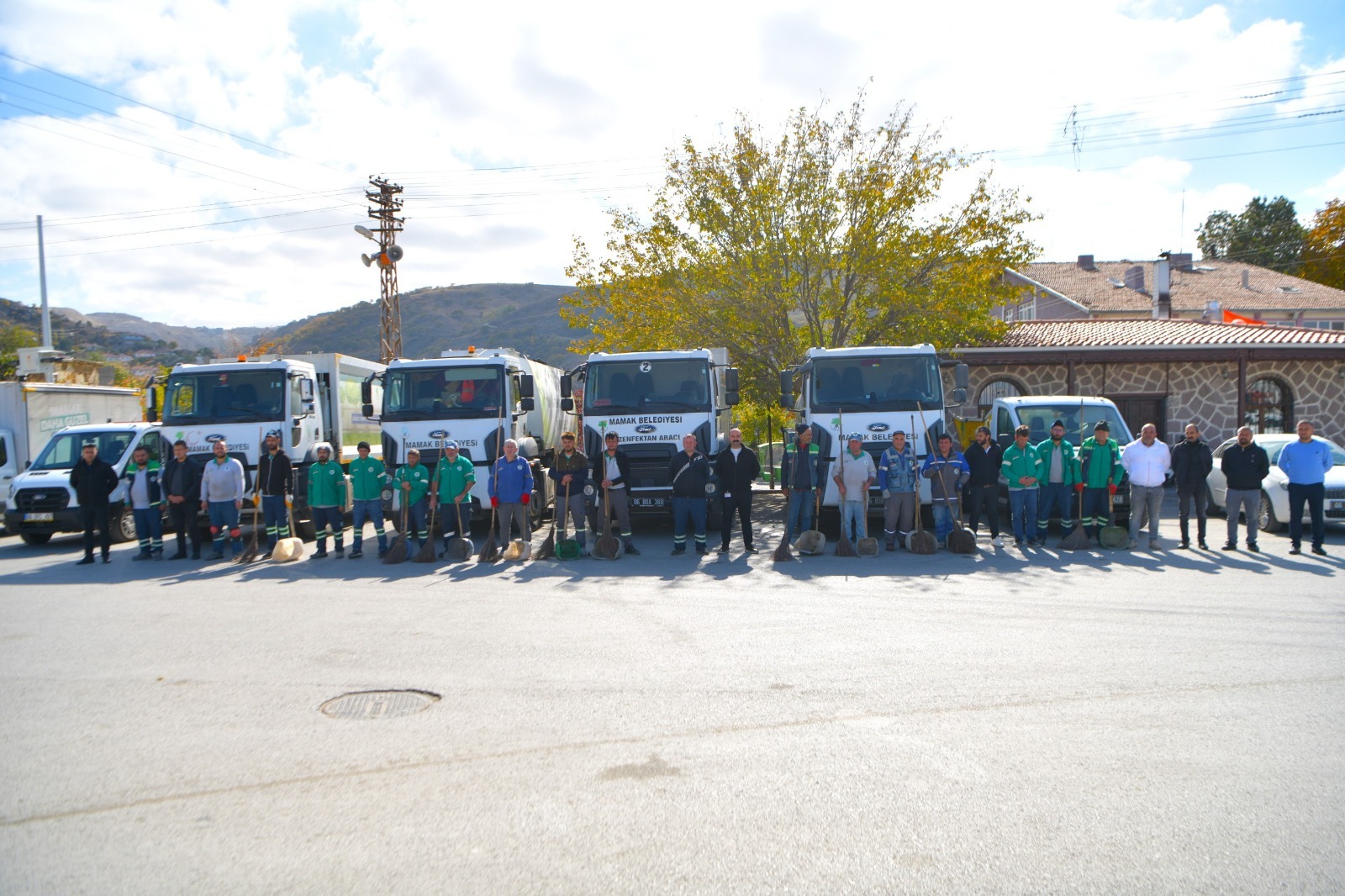 Mamak Belediyesi’nden Asfalt ve Temizlik Atağı