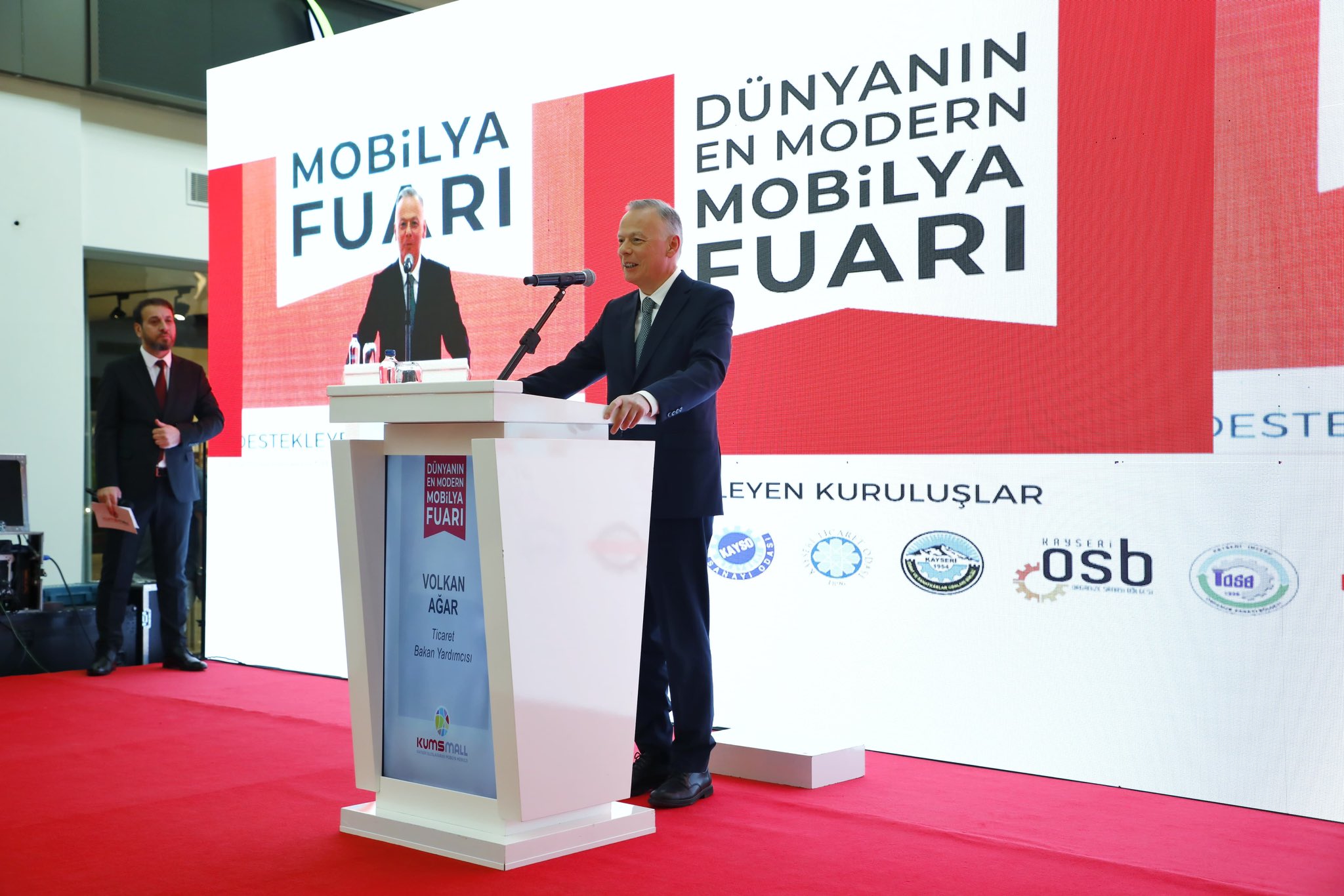 Kayseri’de Kumsmall Mobilya Fuarı Açıldı: Ticaret Bakan Yardımcısı Ö. Volkan Ağar’dan Sektöre Destek Mesajı