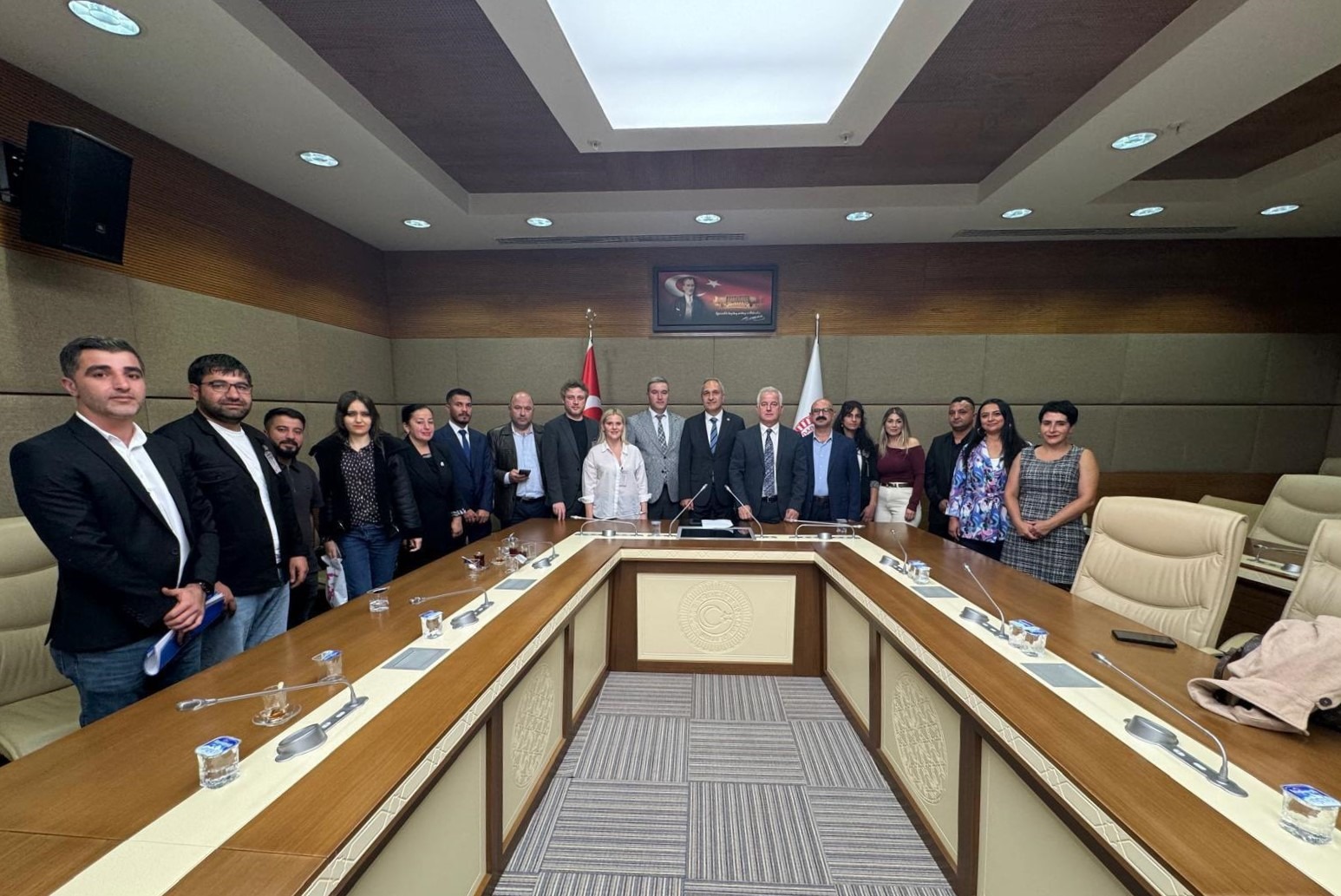 Diploma Denklik Mağdurları Derneği, TBMM'de Eğitim Sorunlarını Görüştü