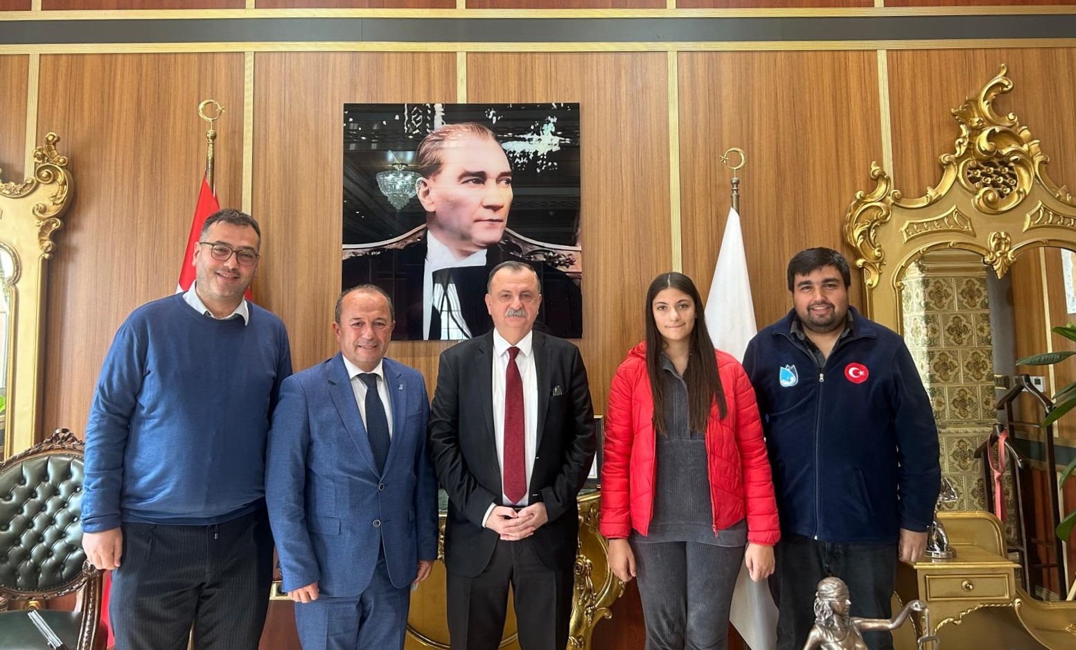 BİLİM YUNUSEMRE ÖĞRENCİSİNDEN BÜYÜK BAŞARI