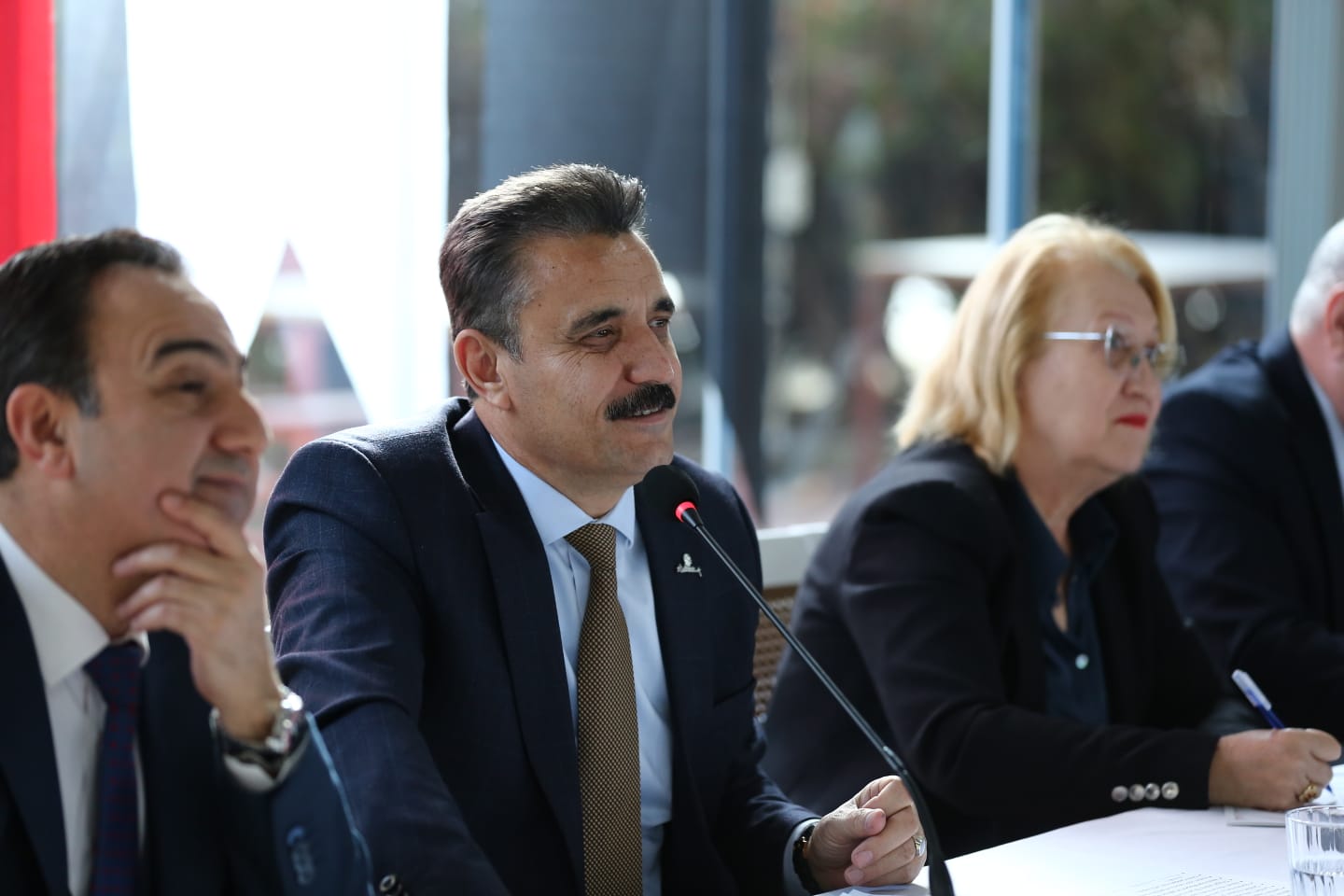 Başkan Kırgöz Salihler Mahallesi’nde vatandaşlarla buluştu