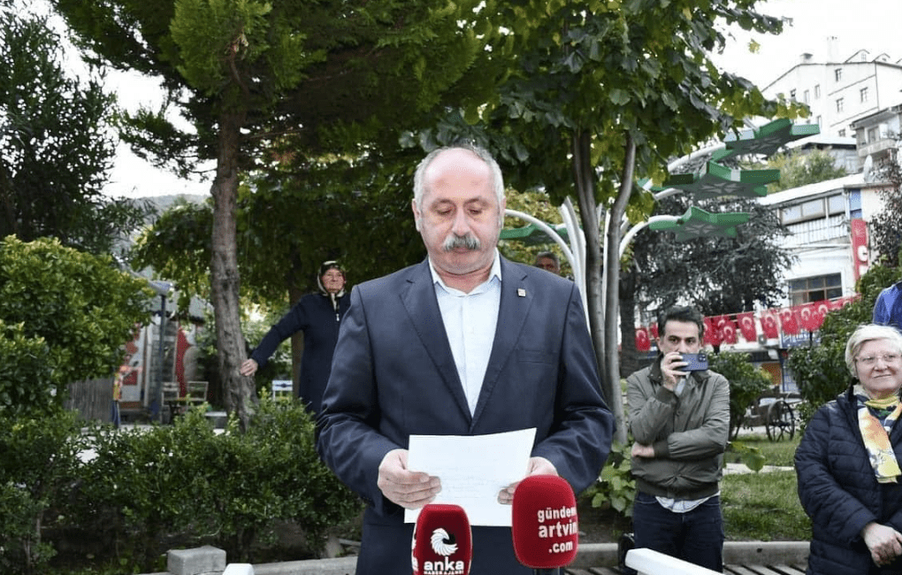 AHMET ÖZER’İN TUTUKLANMASI, HALK