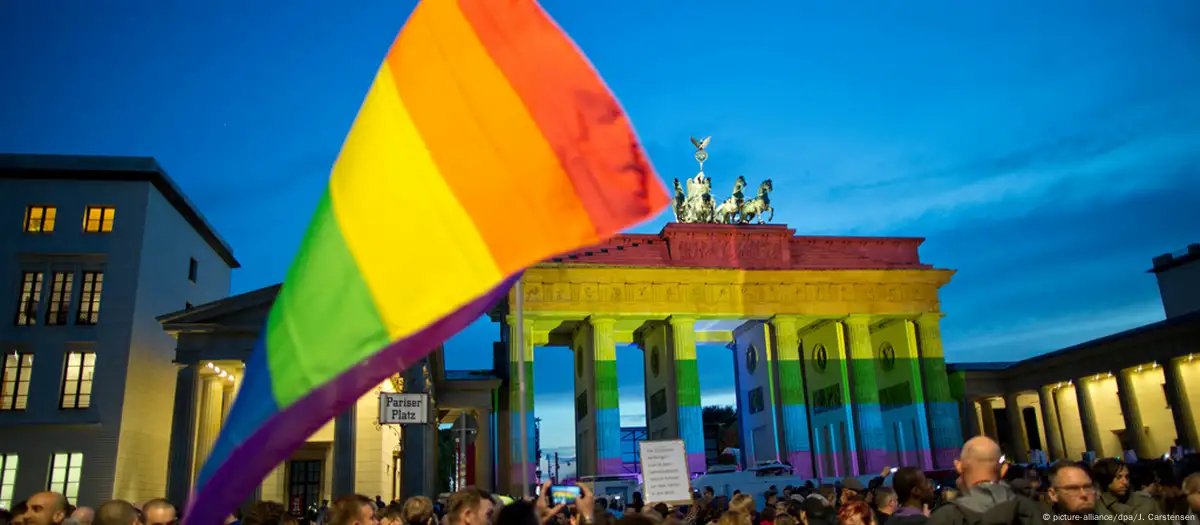 Almanya'da Cinsiyet Beyanı İçin Yeni Dönem Başladı