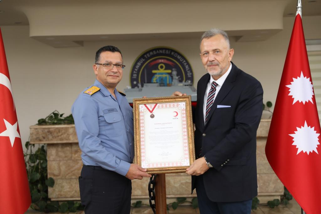 İstanbul Tersanesi Komutanlığı’na Kızılay’dan Ödül