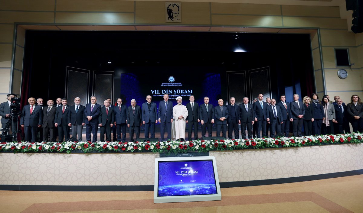 Cumhurbaşkanı Erdoğan: “Dijital dünya tüm değerleri tahrip ederken Müslümanları hedef alıyor”