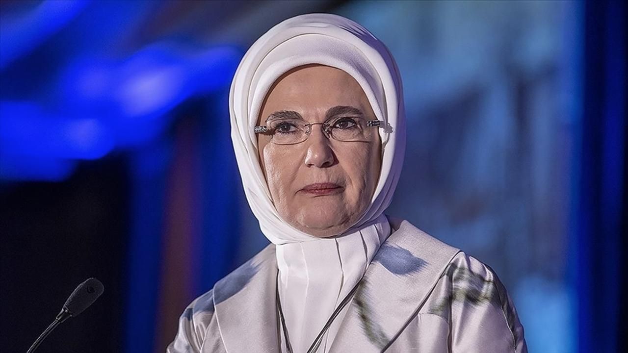 Emine Erdoğan, Dubai Küresel Kadınlar Forumu'nun açılış konuşmasını yaptı: