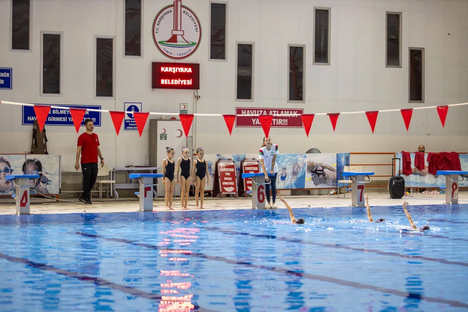 Karşıyaka’nın ‘su perileri’ Türkiye Şampiyonası’nda!