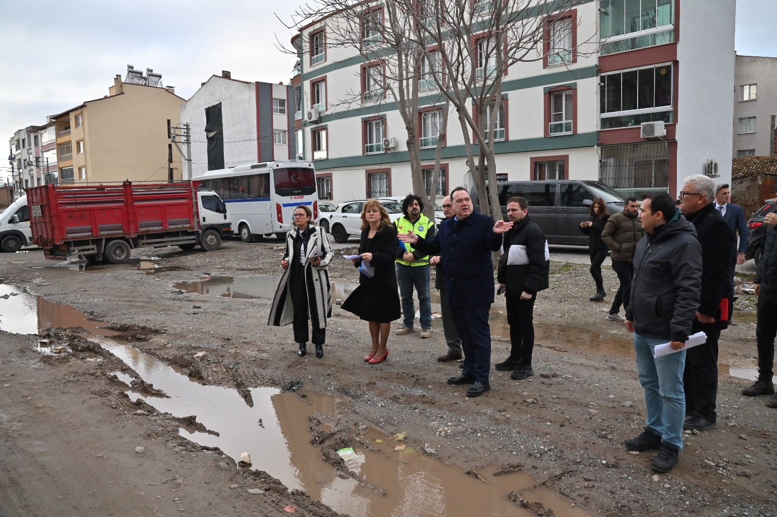 Akhisarin Cehresi Degisiyor Eski Tren Yolu Cazibe Merkezine Donusuyor 5