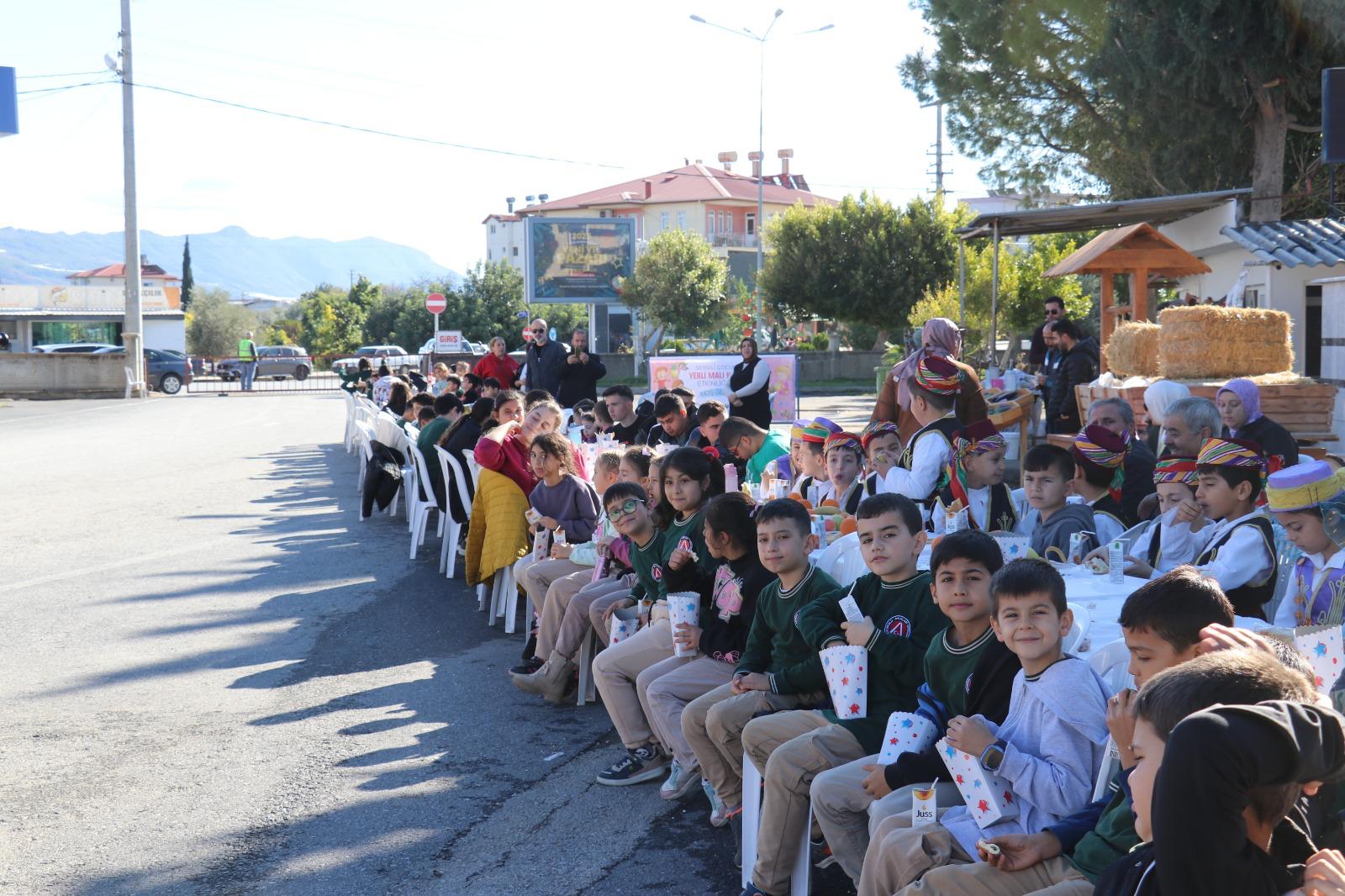 GAZİPAŞA BELEDİYESİ’NDEN YERLİ MALI HAFTASI ETKİNLİĞİ