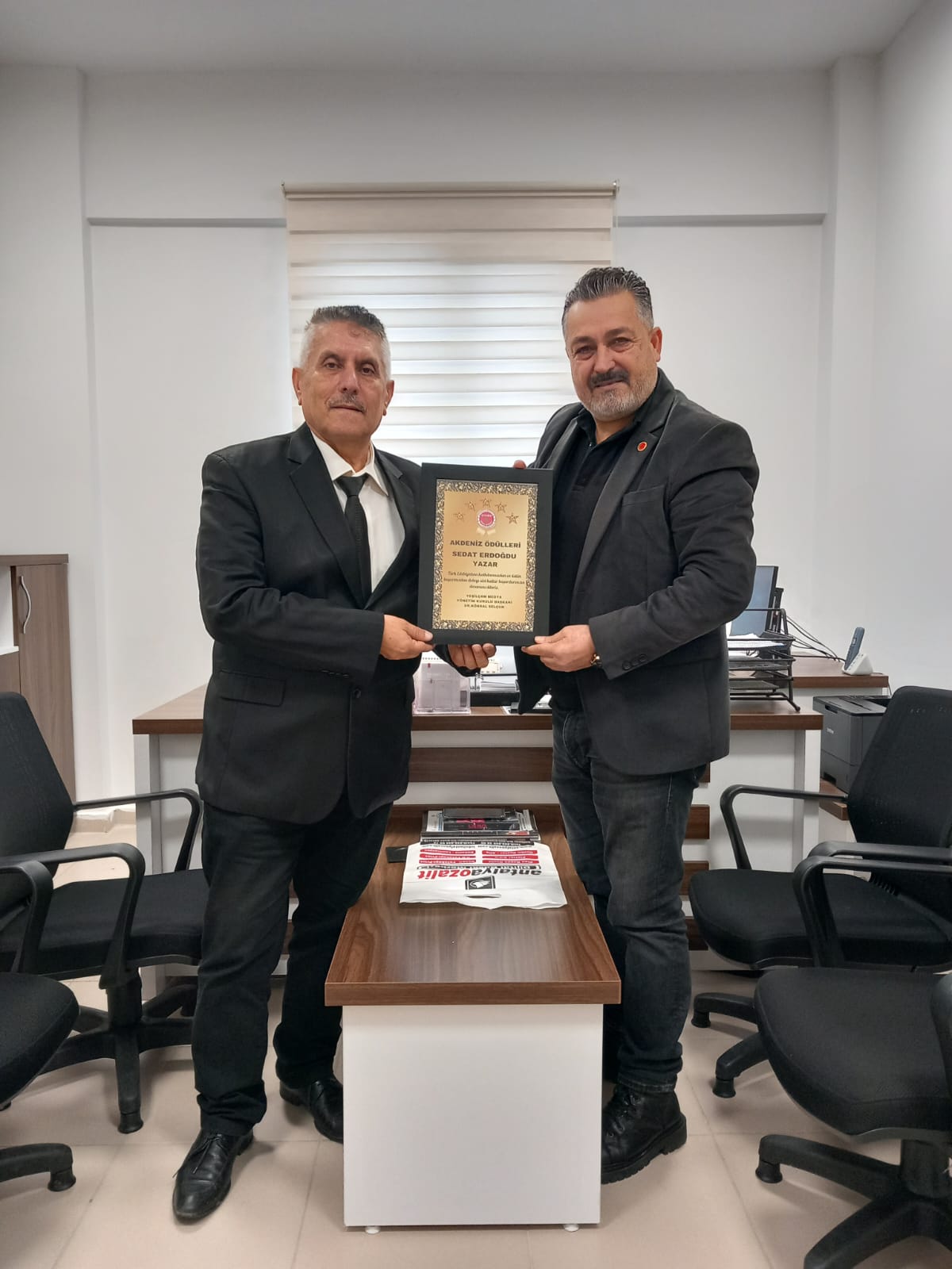 SEDAT ERDOĞDU’YA YEŞİLÇAM MEDYA'DAN ÖDÜL