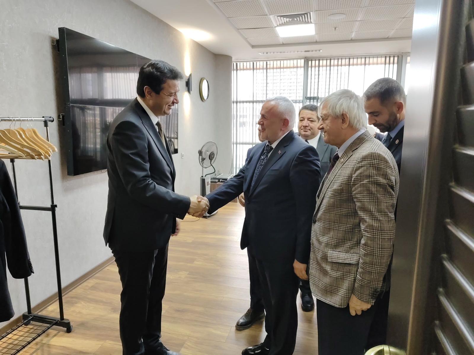 ANAYOL PARTİSİ'NDEN SAADET PARTİSİ'NE HAYIRLI OLSUN ZİYARETİ