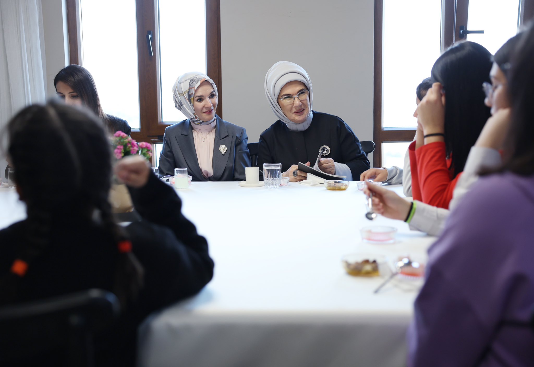 Emine Erdoğan: “Hatay’da Filizlenen Umutlar Geleceğin Başarı Hikâyelerine İlham Olacak”