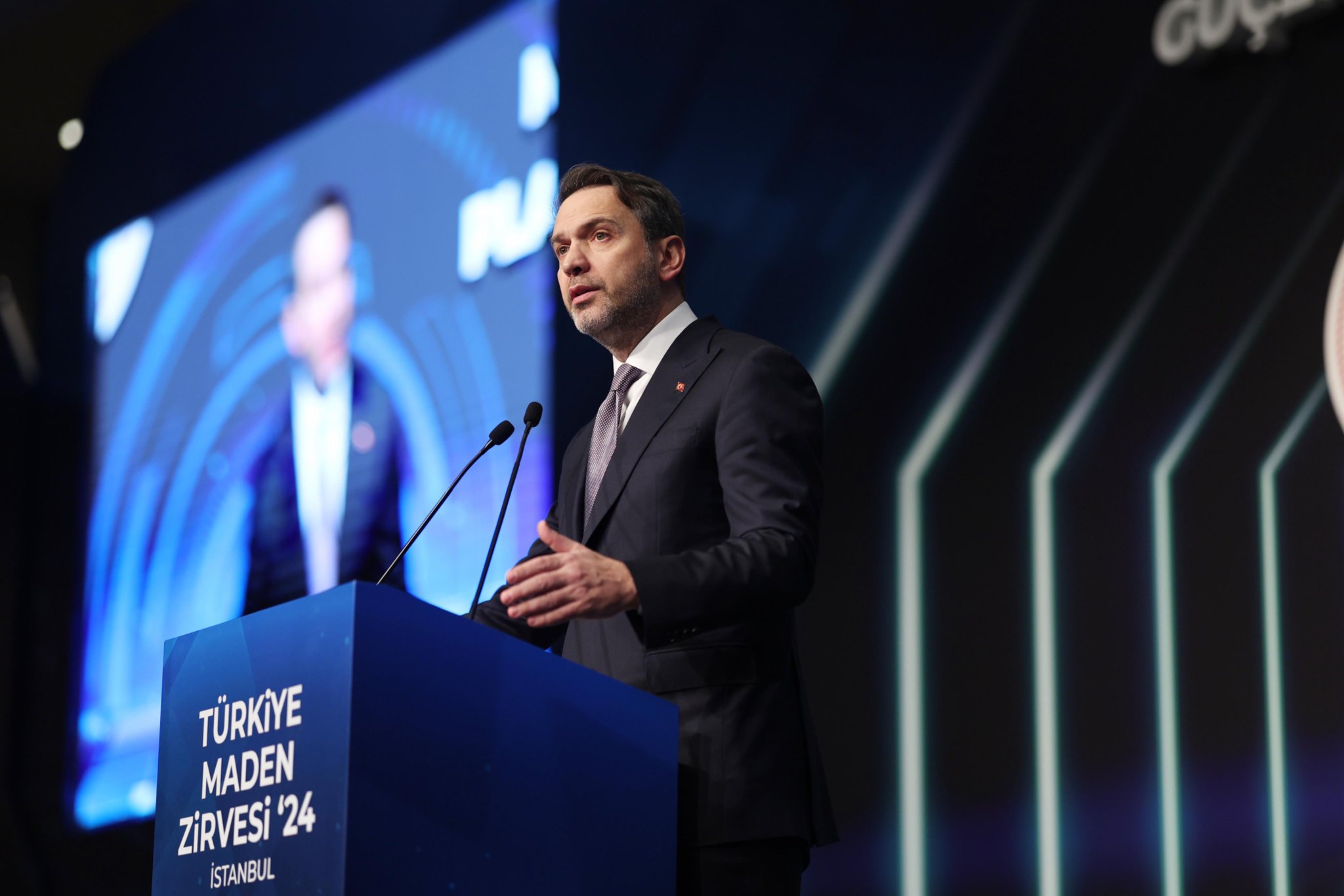 “Türkiye Madencilikte Yeni Dönemi Başlatıyor: İnsan ve Çevre Öncelikli Yaklaşım”