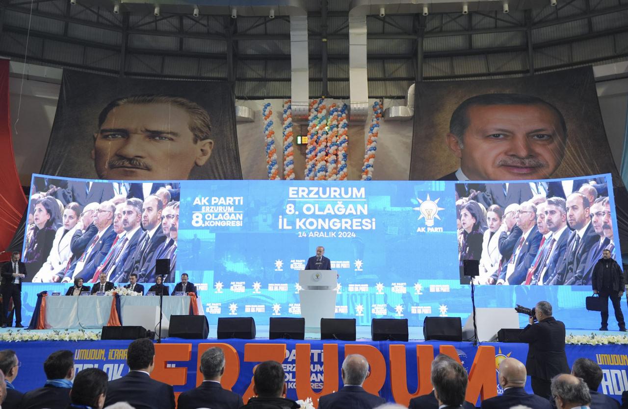 Erdoğan'dan CHP'ye Eleştiri: "Baas Rejimlerine Sempati Beslemenin Nedeni Ne?"