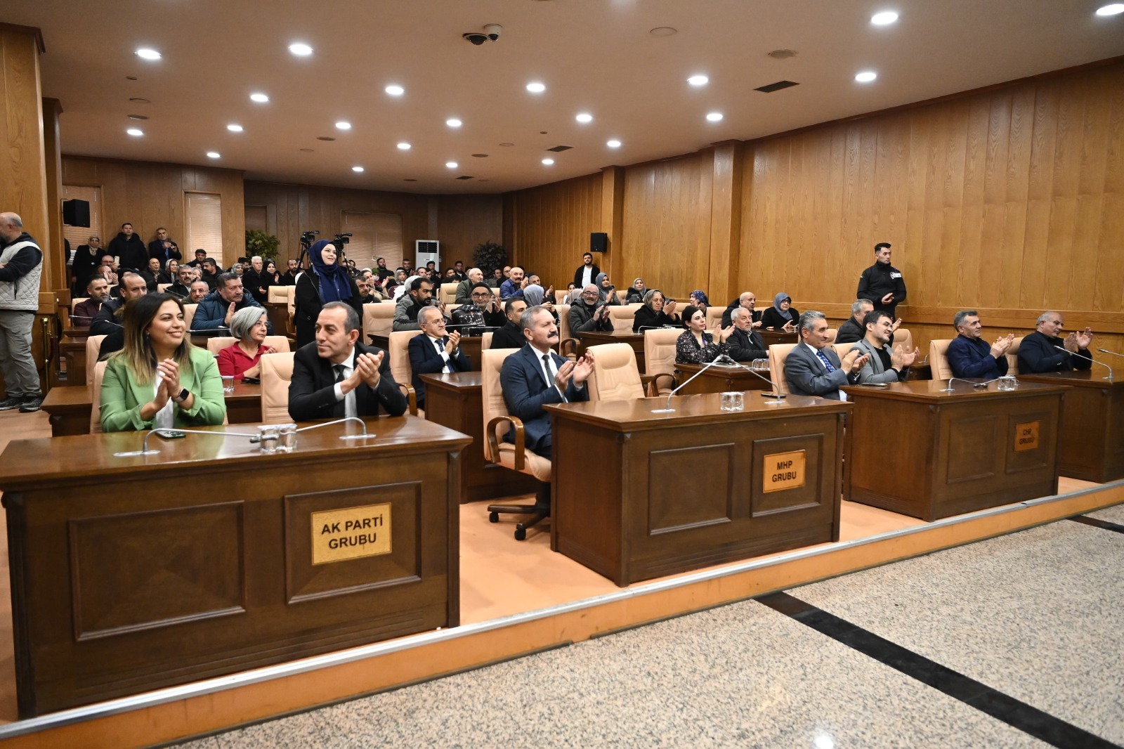 Mutlu Mahallesi’nde 44 Hak Sahibi Yeni Konutlarına Kavuştu