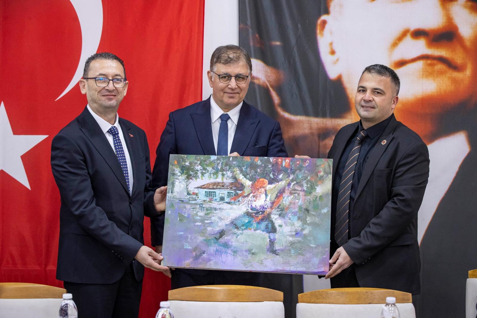 Tugay: İzmir’in tüm ilçelerini dengeli ve adil şekilde hizmetle buluşturacağız