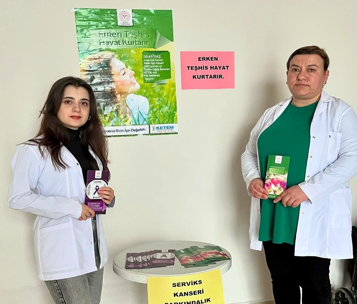 Araç Toplum Sağlığı Merkezi, Serviks Kanseri Hakkında Bilgilendirme Standı Açtı