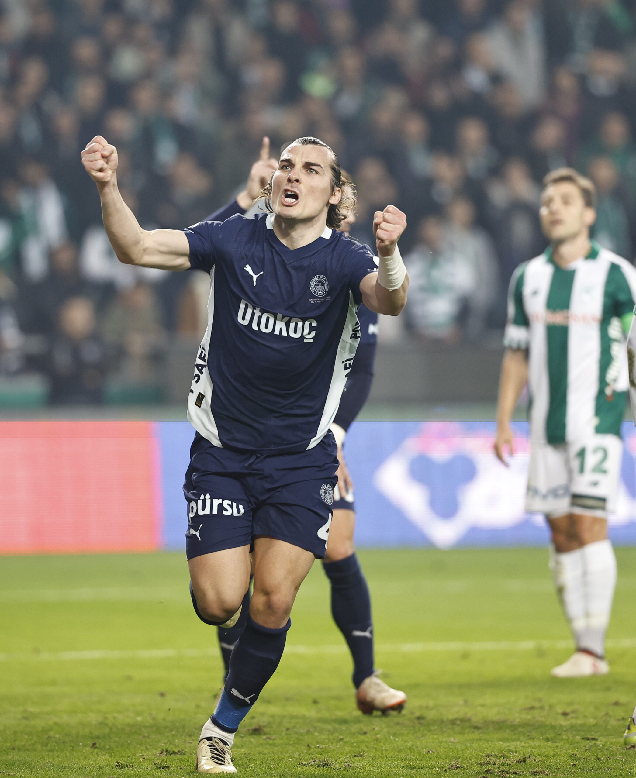 Fenerbahçe, Konyaspor'u Geçti! 5 Gollü Mücadele Sarı-Lacivertlilerin