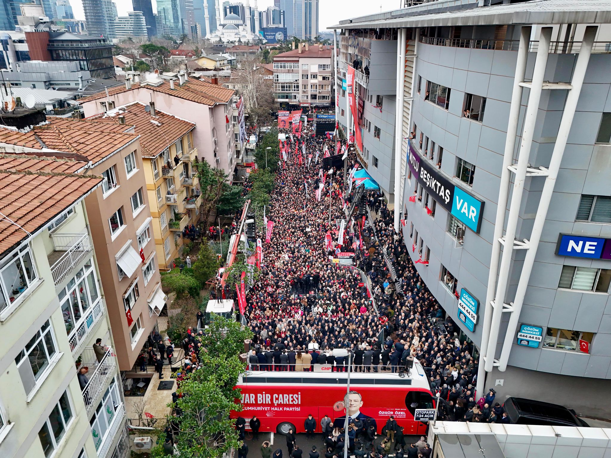 CHPDEN BESIKTAS VE ESENYURT CIKARMASI 6