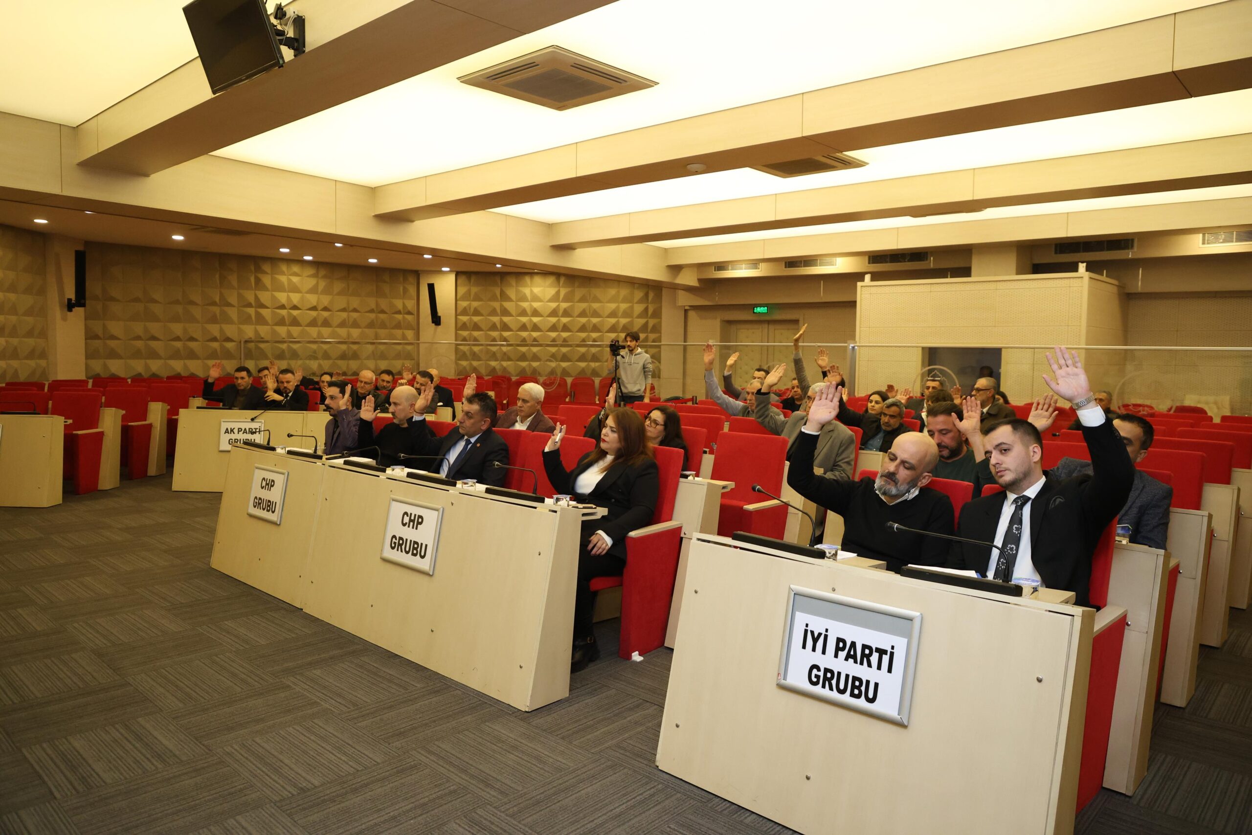 YUNUSEMRE’DE YILIN İLK MECLİSİ TOPLANDI