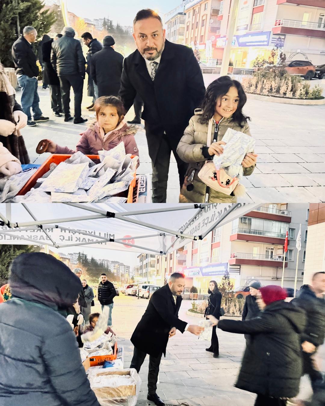 Regaip Kandili’nde Mamak Halkıyla Buluştular