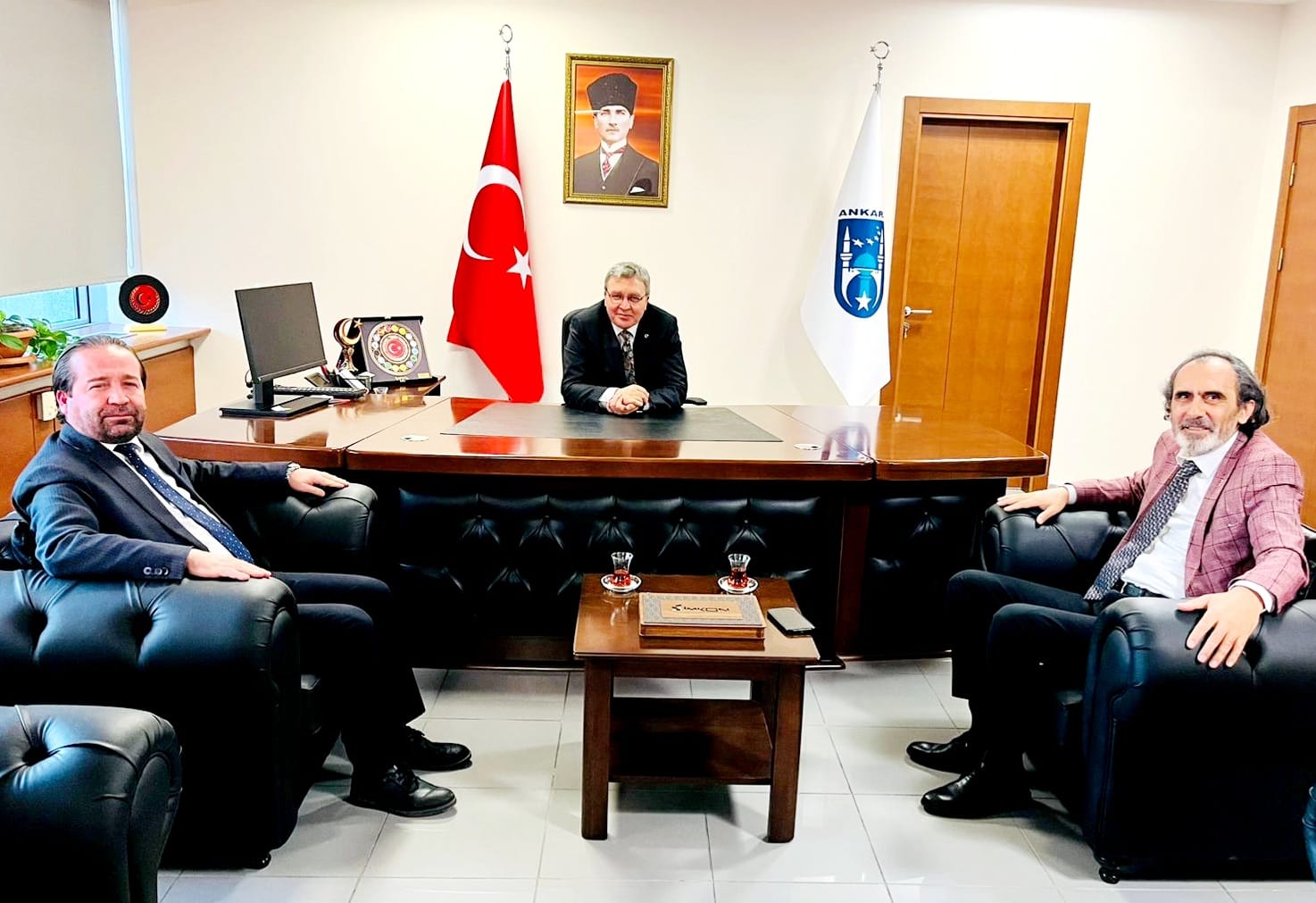 Feramuz Üstün, Basın Mensuplarını ABB'de Ağırladı!