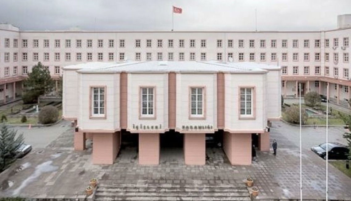 81 İlde Sahte Alkol Operasyonu: 50 Bin Litre Kaçak Alkol Ele Geçirildi