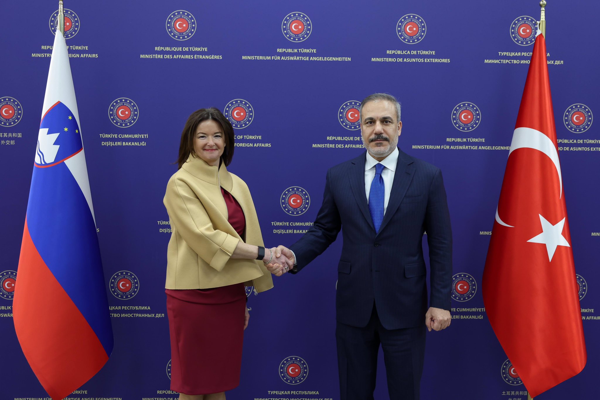 Dışişleri Bakanı Hakan Fidan, Slovenya Başbakan Yardımcısı Tanja Fajon ile Görüştü