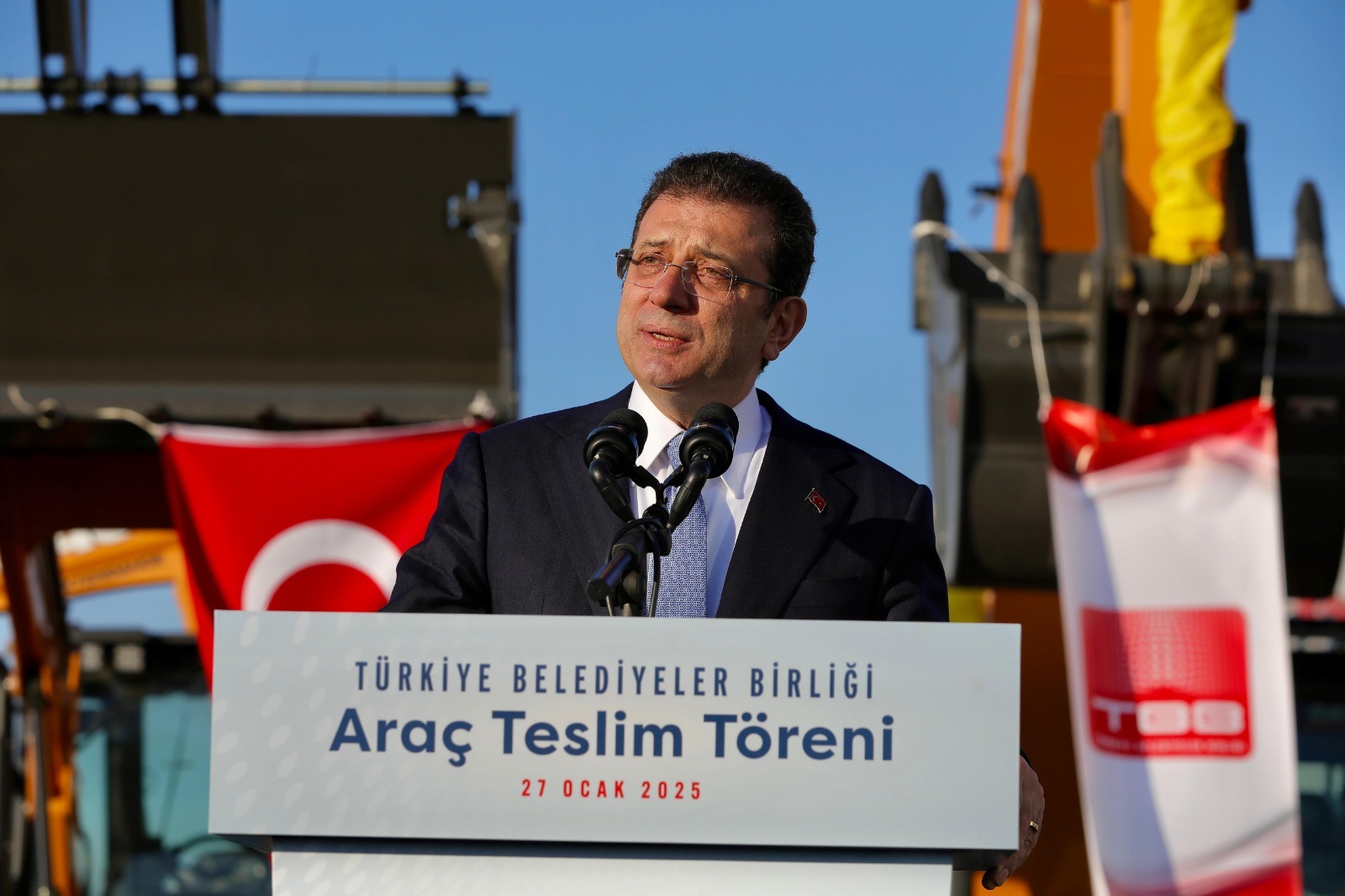 İMAMOĞLU’NDAN ‘JET HIZIYLA SORUŞTURMA’ TEPKİSİ