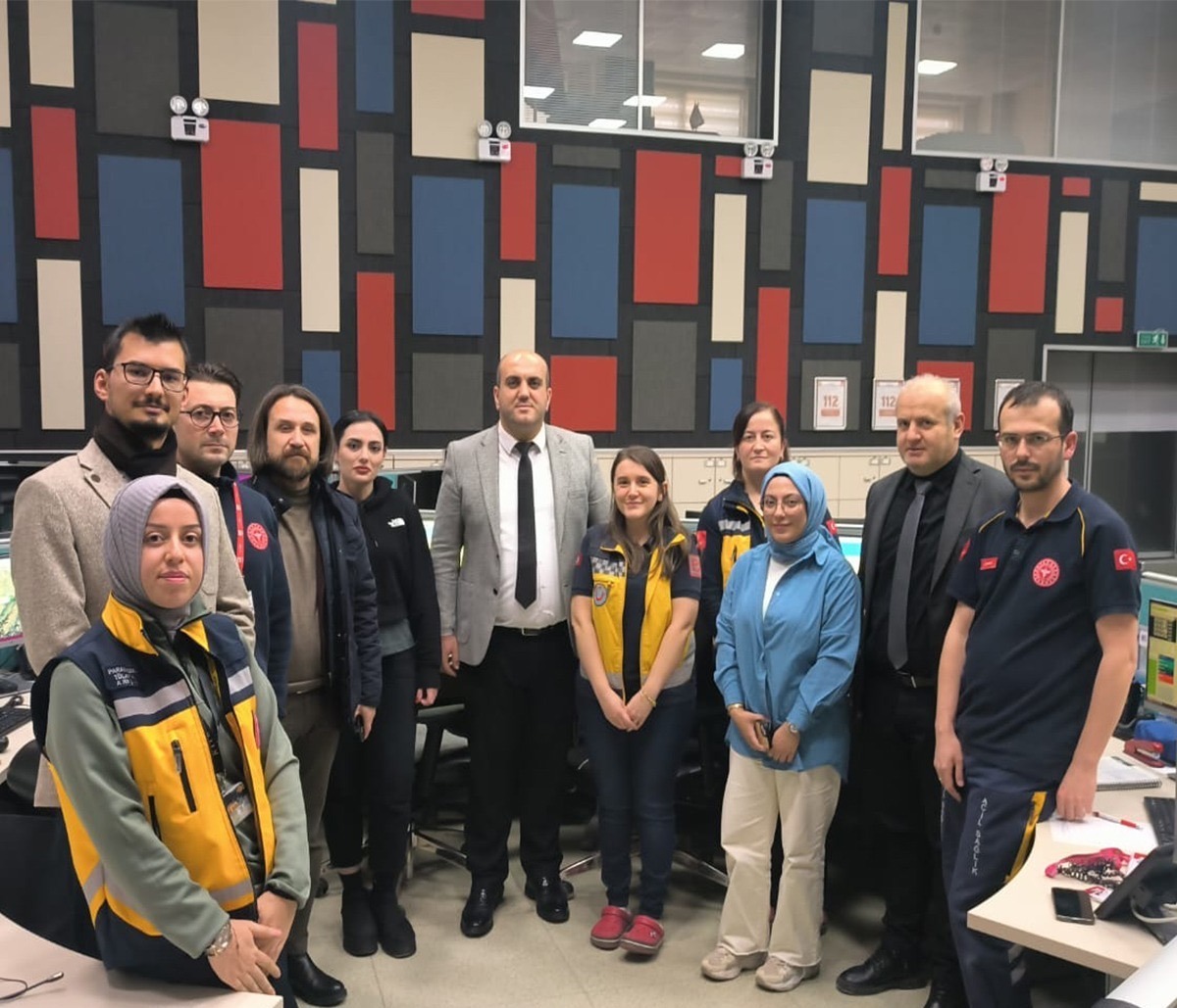 Kastamonu İl Sağlık Müdürü Çağdaş Derdiyok 112 Acil Çağrı Merkezini Ziyaret Etti