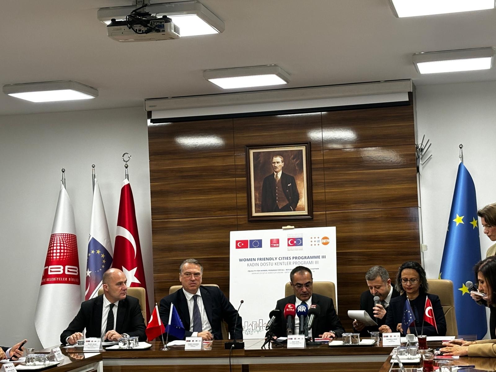 Kadın Dostu Kentler Projesi İçin İmzalar Atıldı: Yerel Yönetimlerde Kadın Temsili Güçlenecek