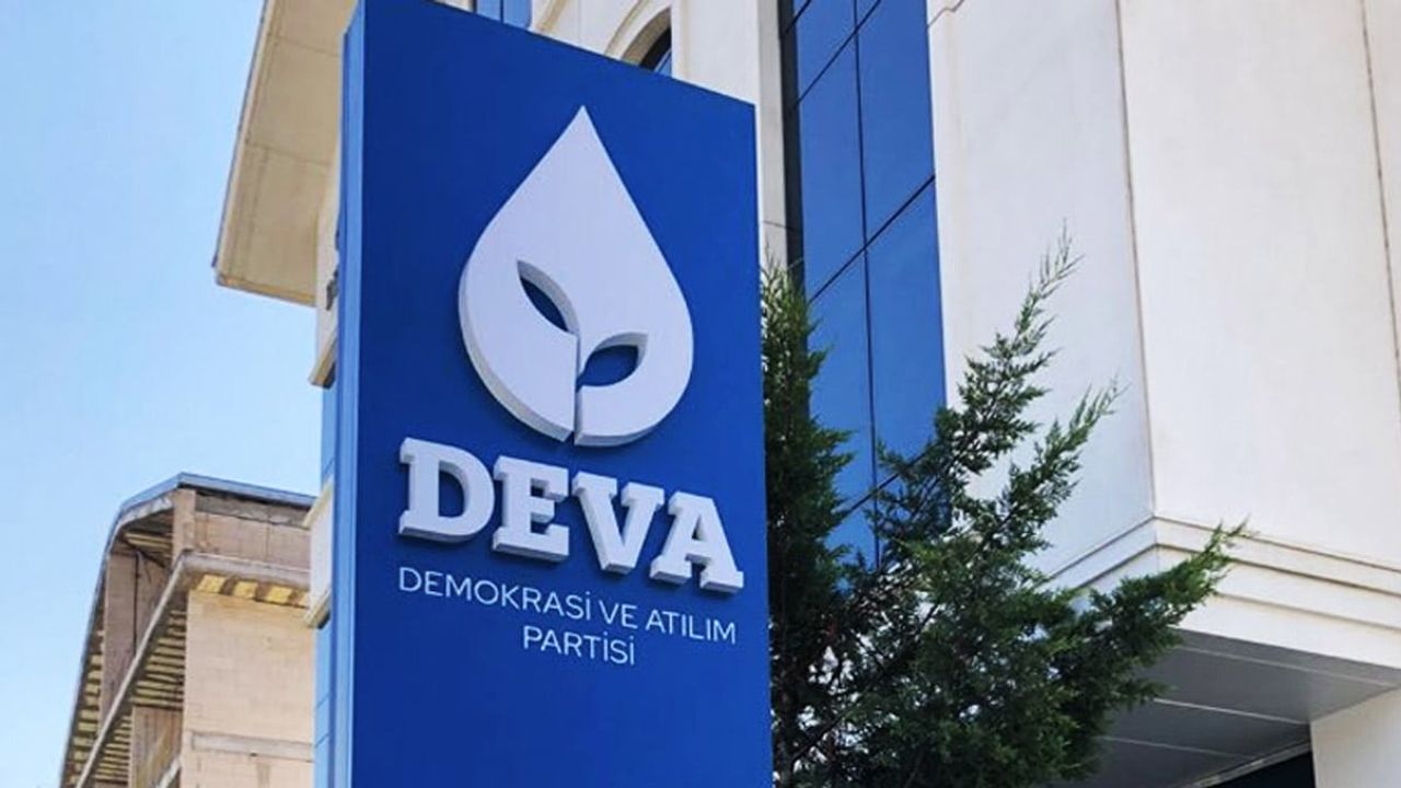 DEVA Partisi'nde İstifa Depremi: Mustafa Yeneroğlu ve Burak Dalgın Partiden Ayrıldı
