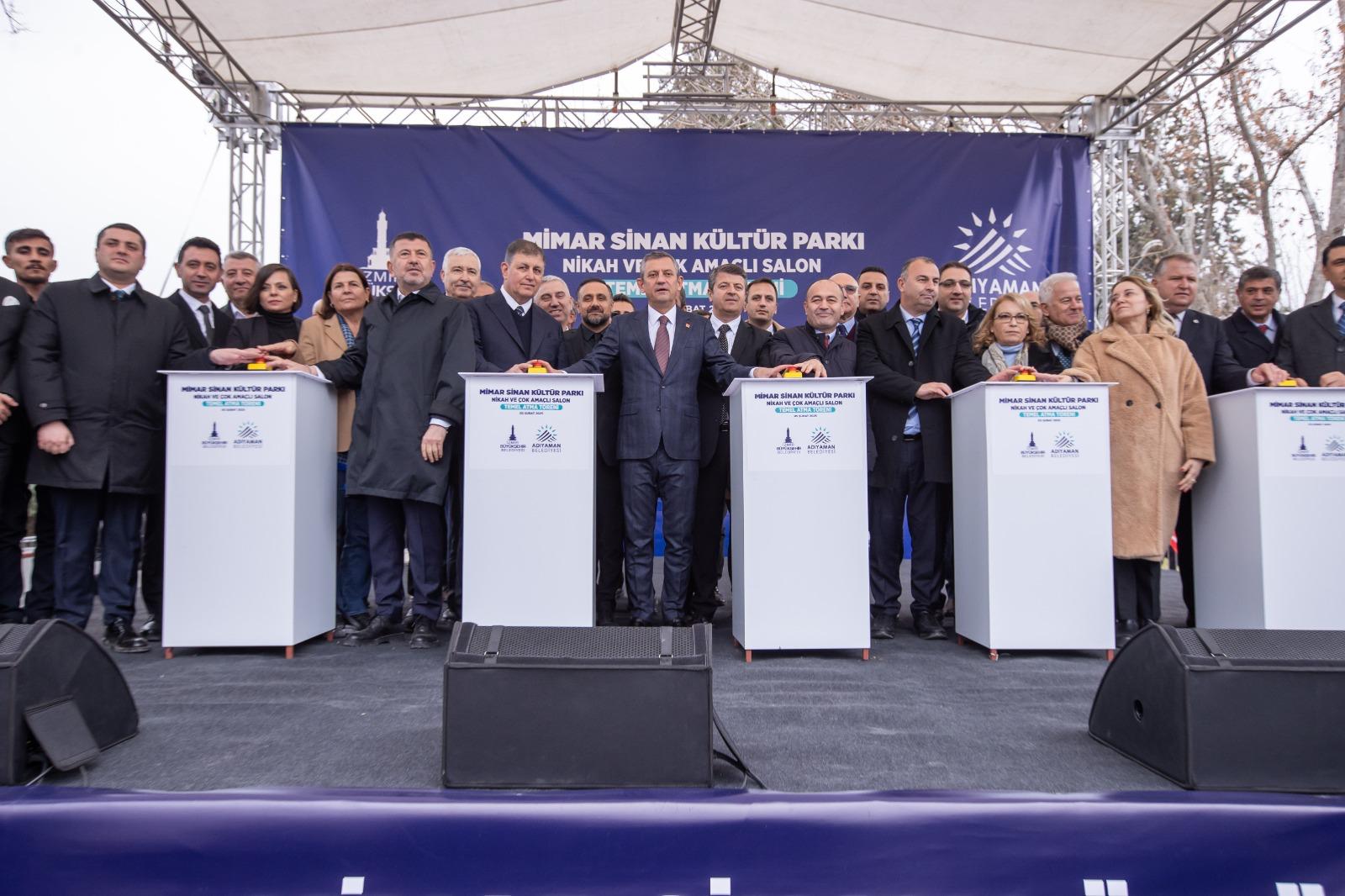 Afetin ikinci yılında Başkan Cemil Tugay deprem bölgesinde