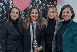 İzmir’de sağır ve işitme engelli kadınlar için anlamlı buluşma