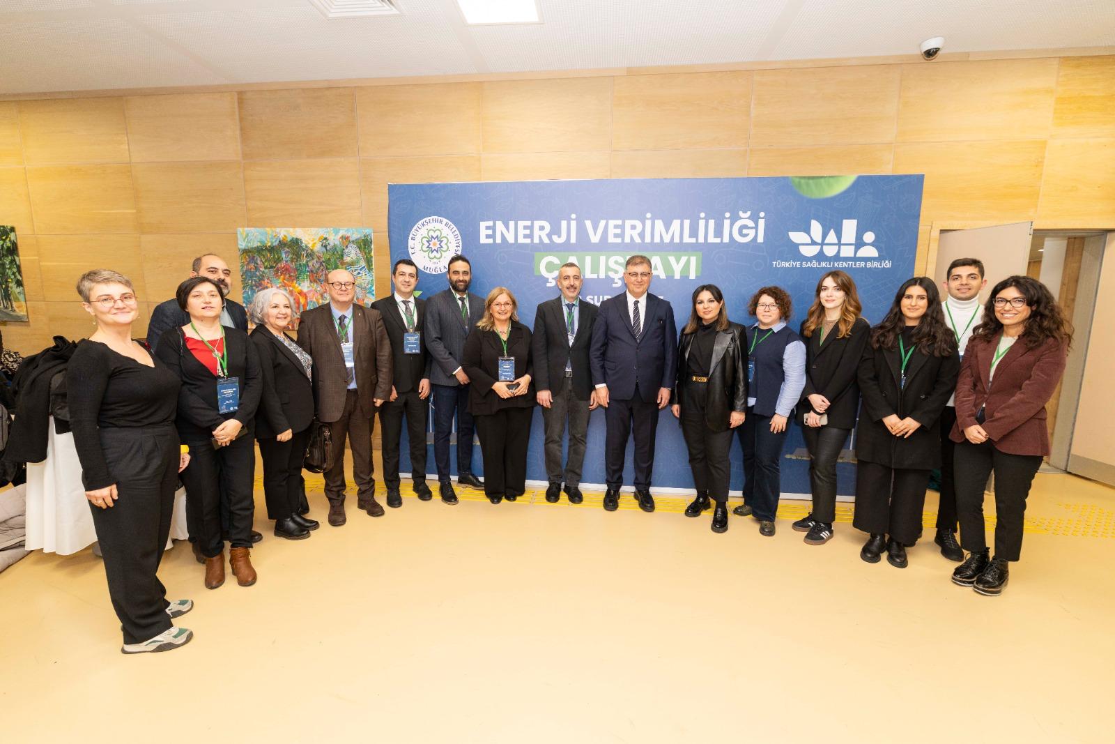 Başkan Tugay Muğla’da düzenlenen Enerji Verimliliği Çalıştayı’nda konuştu