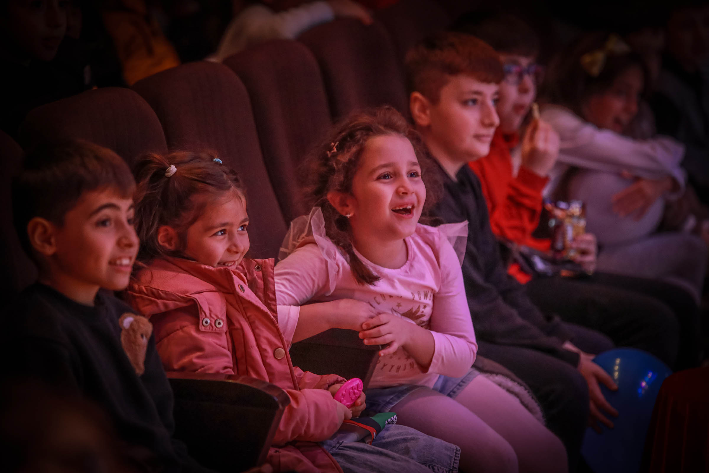 Keçiören'de Gündüz Çocuklara, Akşam Yetişkinlere Oyun